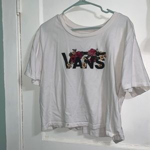 Cropped white VANS shirt